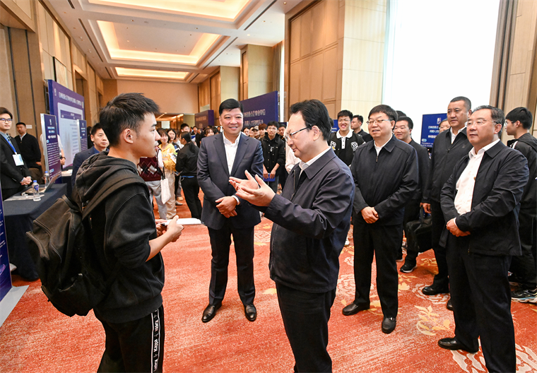 吉林市人口_吉林省人民zf_要闻
