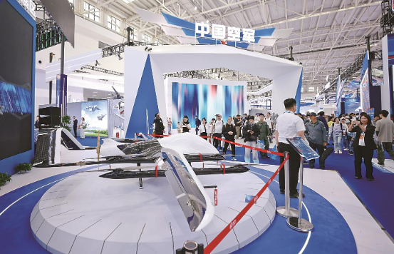 5空军航空开放活动和长春航空展空中展示震